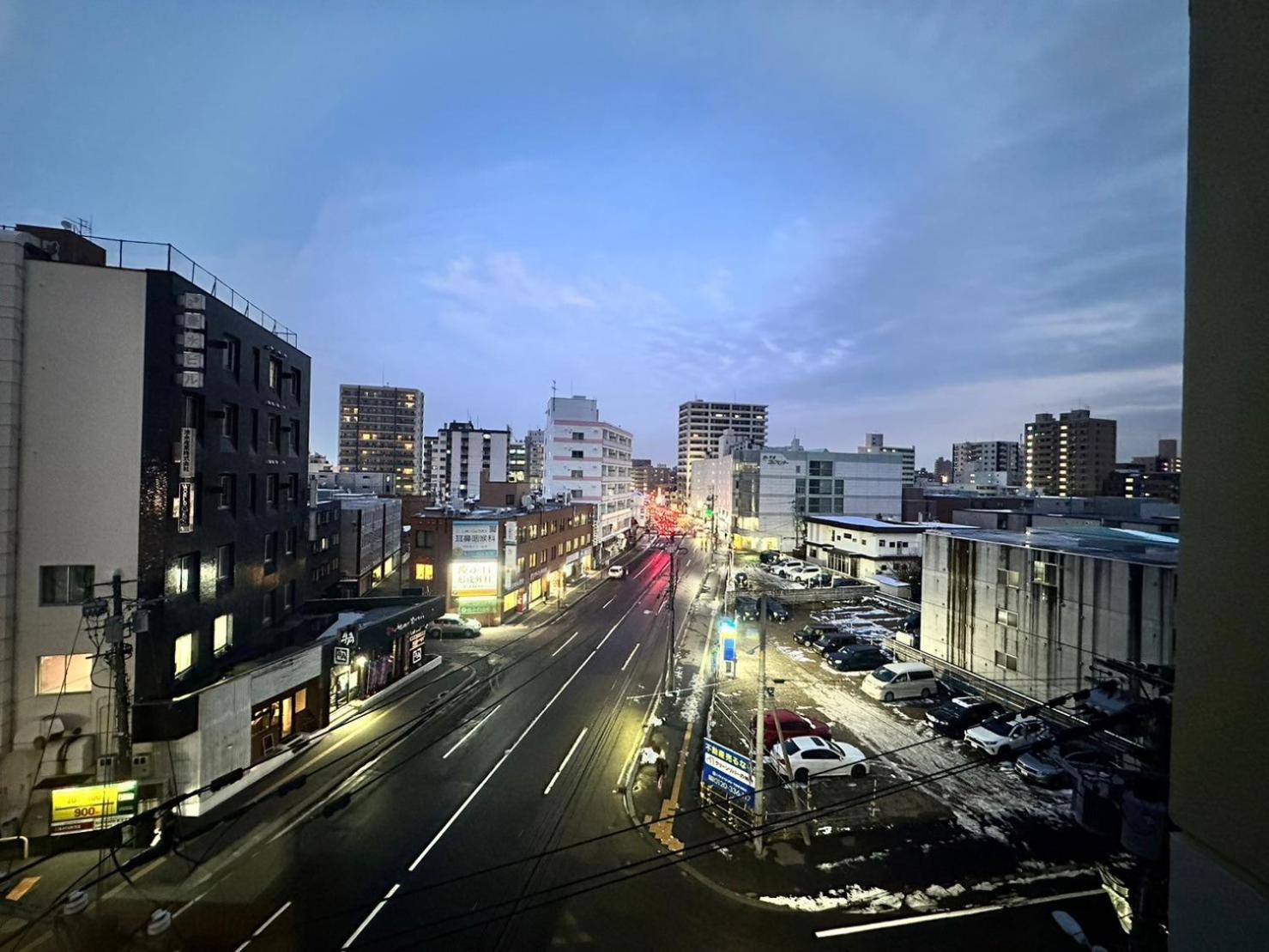 Ams Hiragishi 11 Rm 502 平岸駅から3分 解放感あって明るいお部屋 家族やお友達と 札幌ドームや中心部まで1駅 Appartement Buitenkant foto